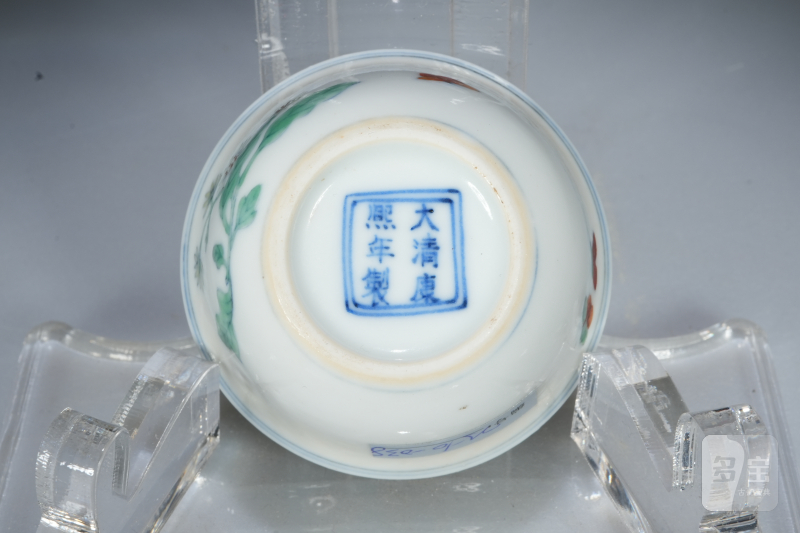 清晚期 斗彩花蝶杯 - 图3